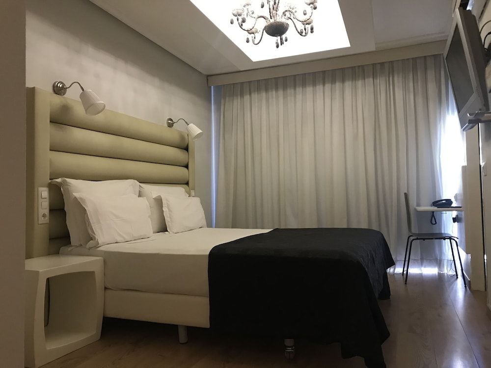 Hotel Pilar Plaza Standard Double Room 2