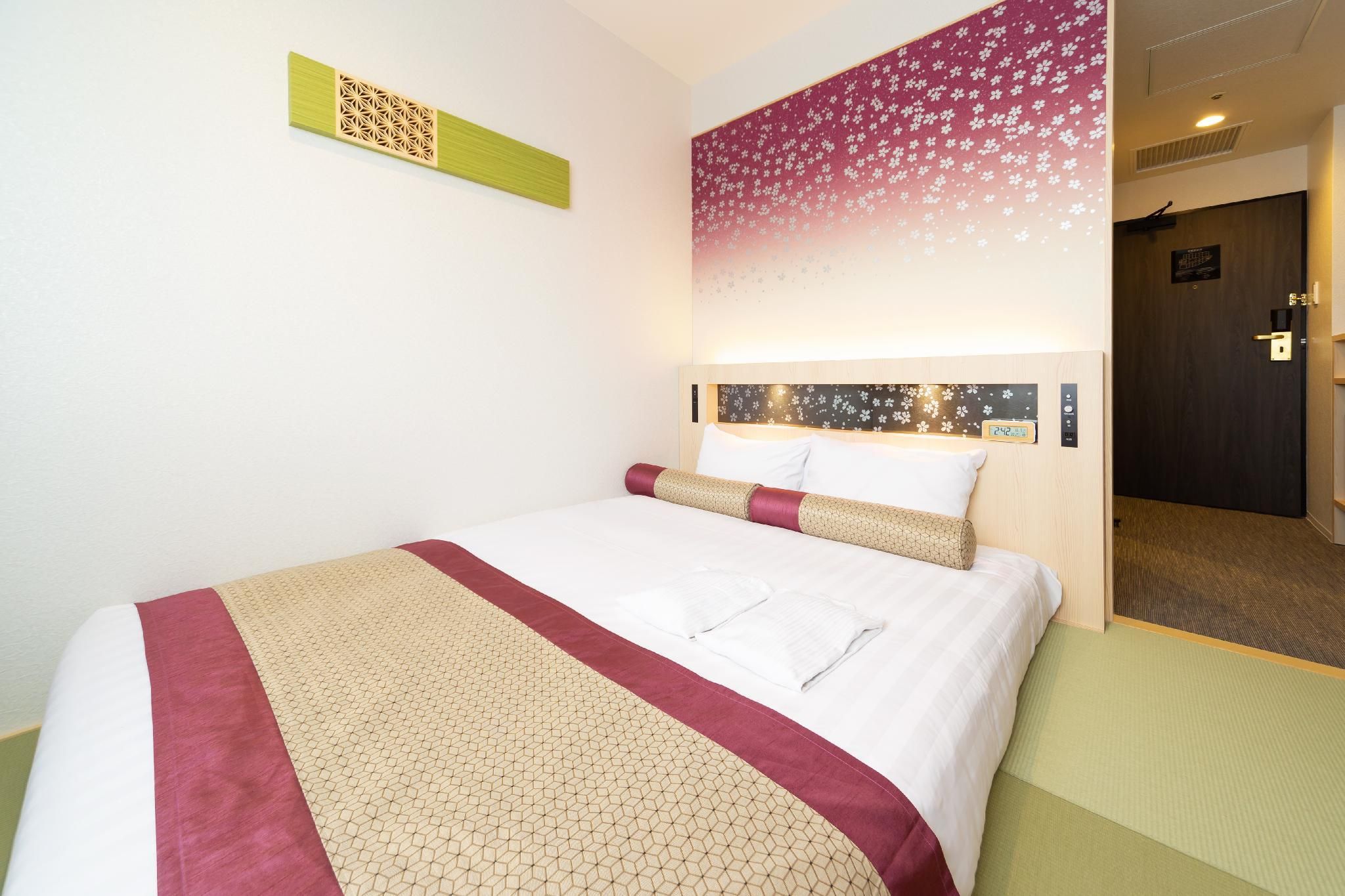 Sakura Double Room - Newly Renovated