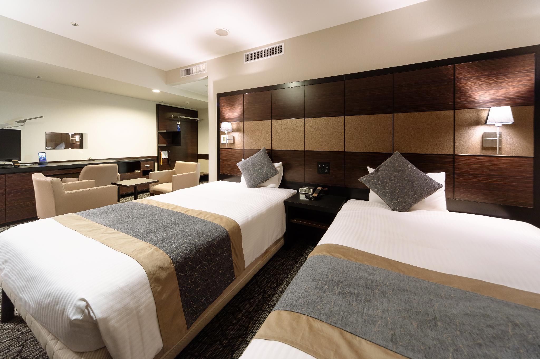 Executive Twin Room with Extra Bed - Non-Smoking