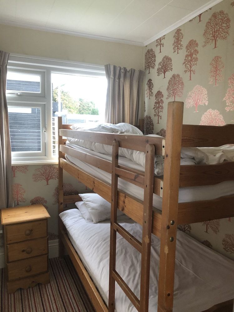 The Dog and Partridge Country Inn Suite 12 2