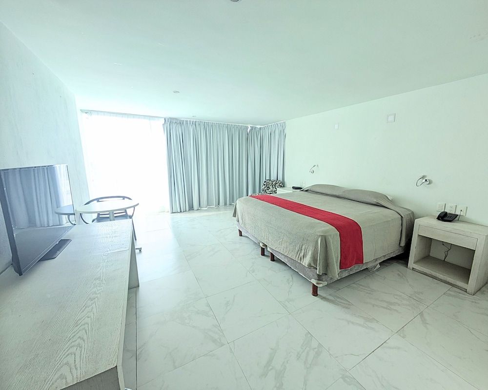 Room (King Costera)