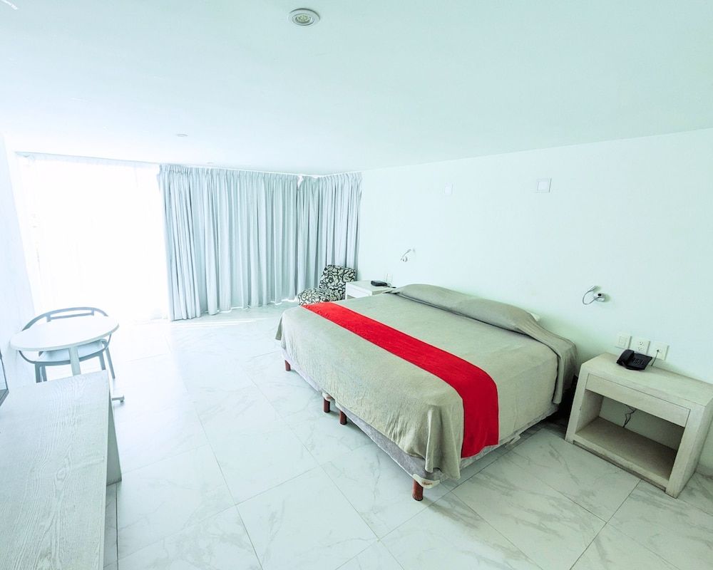 We Hotel Acapulco