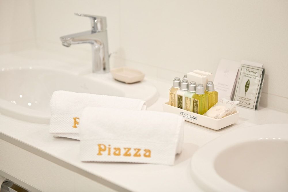 Piazza Heritage Hotel Deluxe Double or Twin Room 15