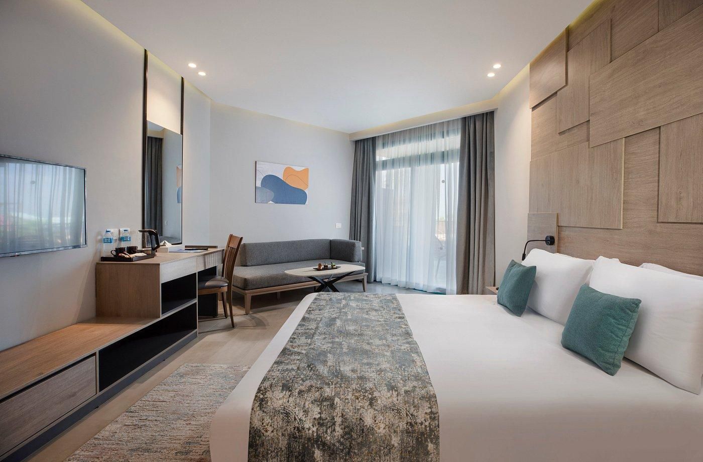 Superior Sea View Room