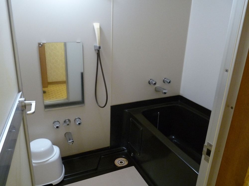 undefined Hakone Pax Yoshino 8