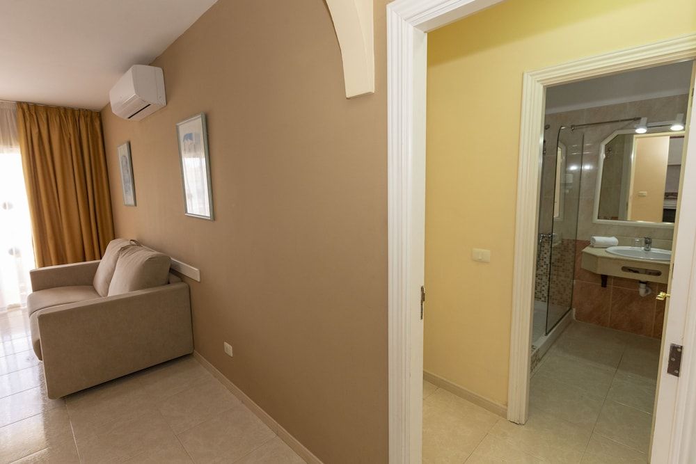 Room layout blue print