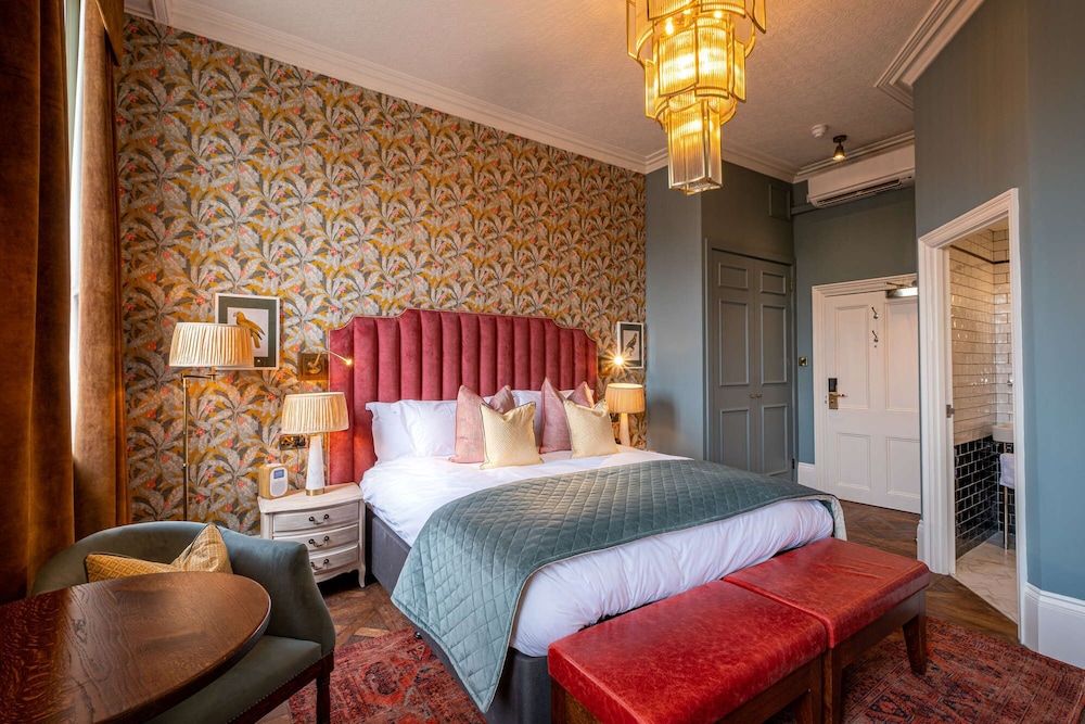 The Park Hotel Signature Room 2