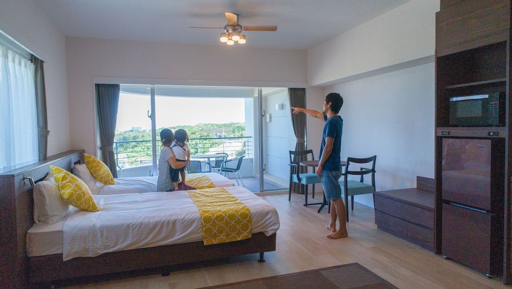 Room - 1 Twin, Partial Ocean View, Balcony
