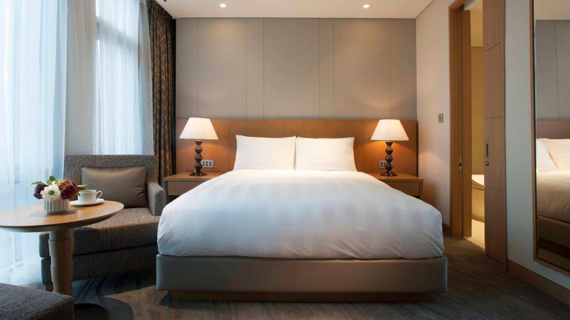 Room Randomly Assigned