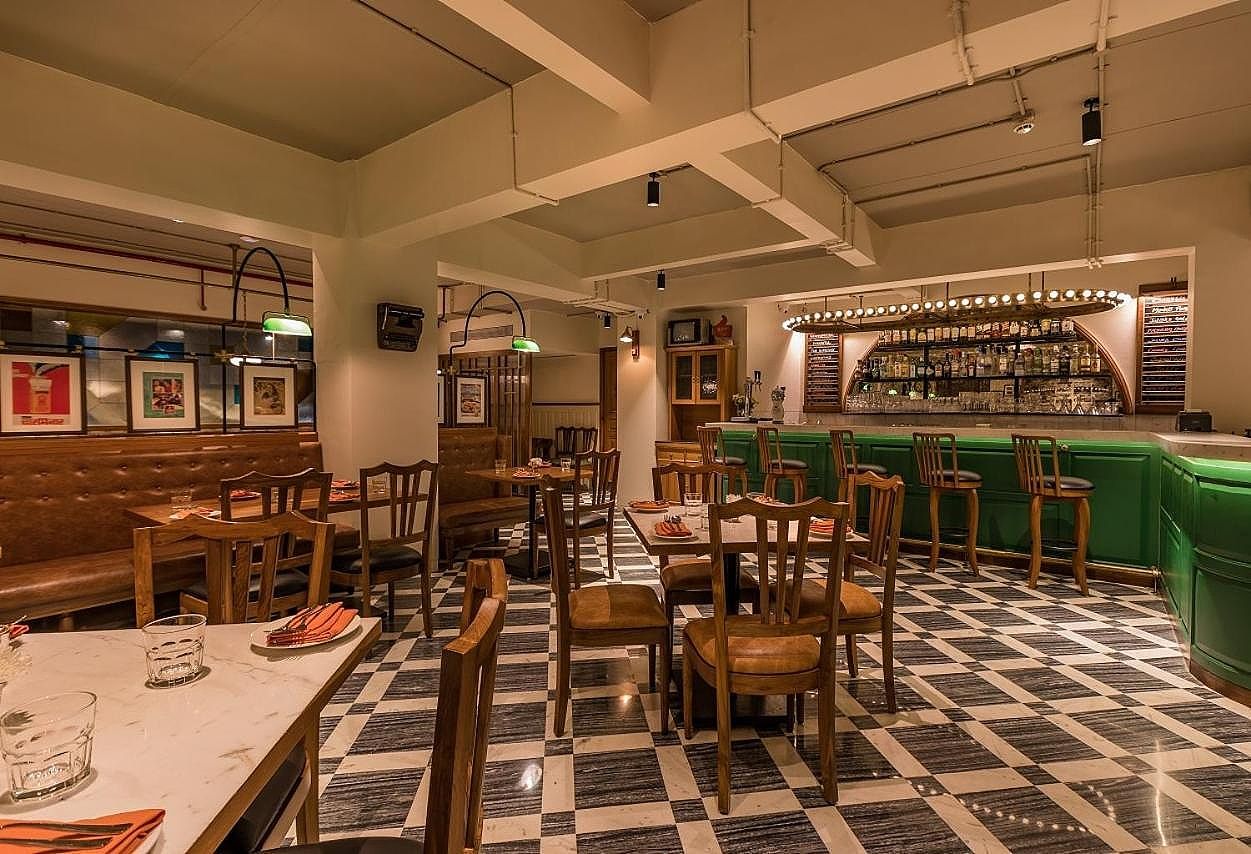 Bar/lounge