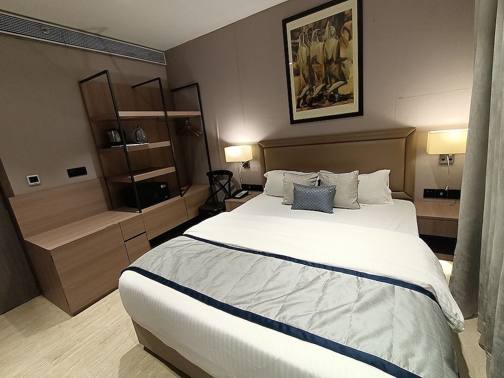 Hotel Highway Inn Deluxe AC Room 11