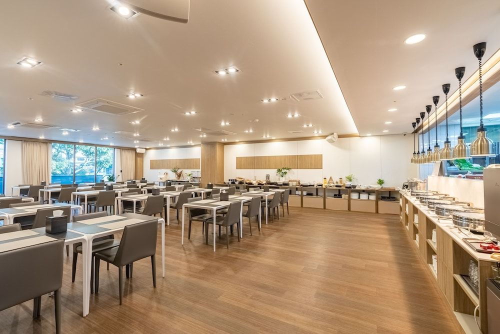 undefined L&L Central Hotel 10