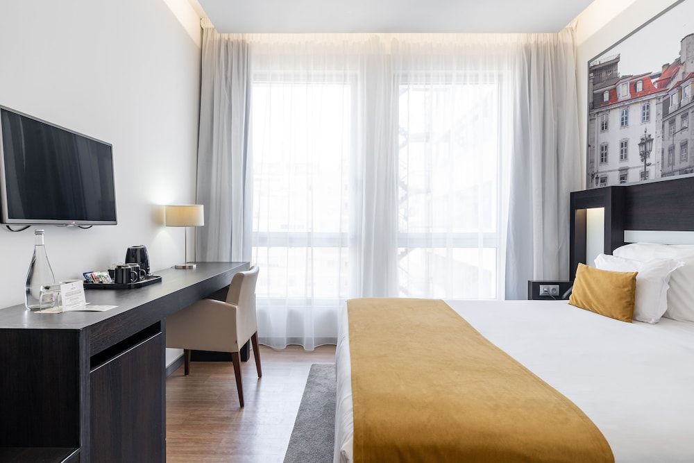 Jupiter Lisboa Hotel – Rooftop & Spa Standard Double or Twin Room 3