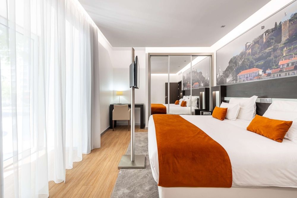 undefined Jupiter Lisboa Hotel 5