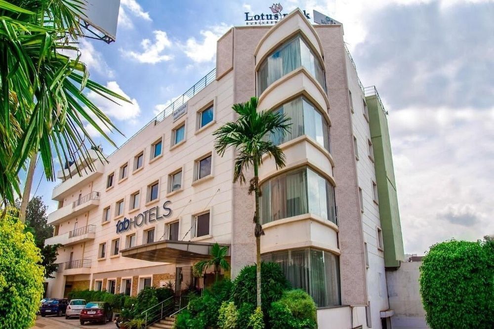 undefined Lotus Park 3