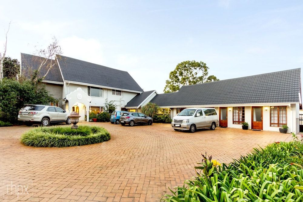 undefined OR Tambo Guest House 8