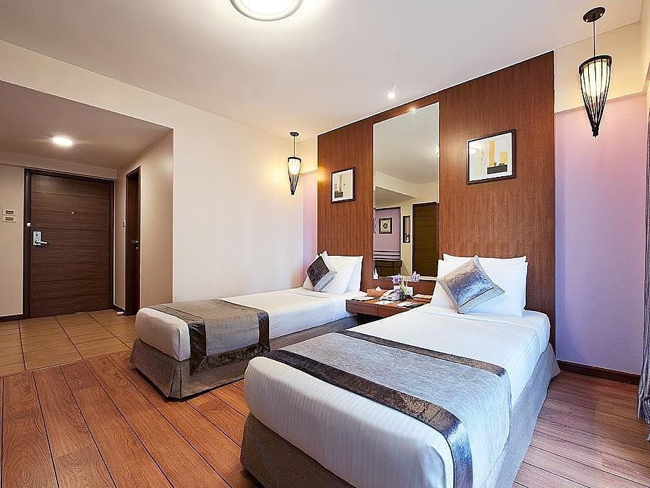 Grand Residency Hotel & Serviced Apartments Deluxe Room 5