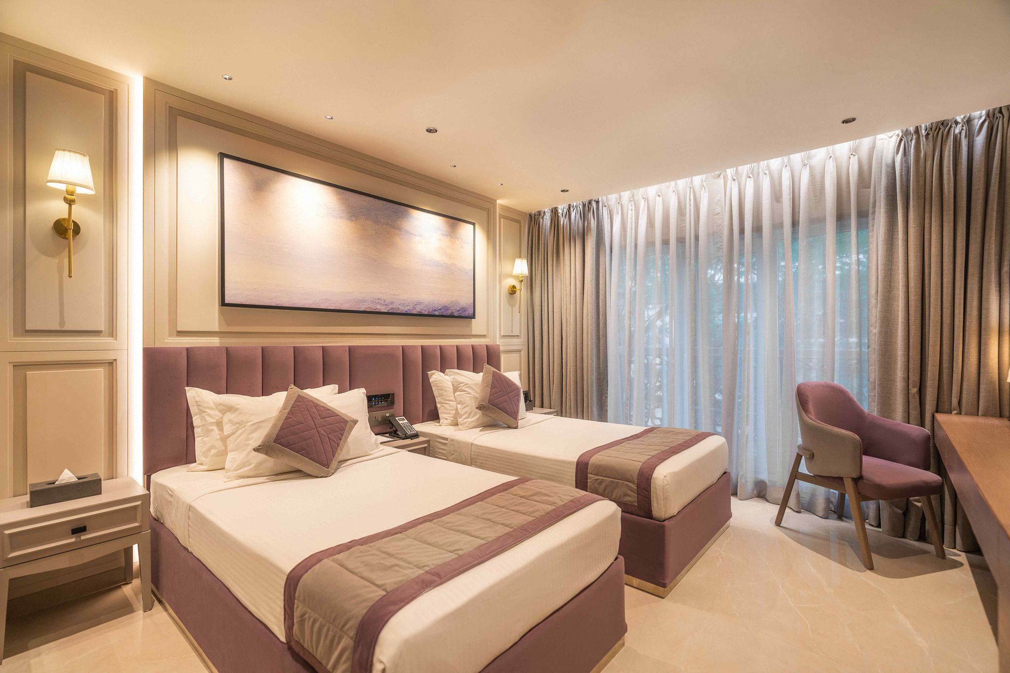 Sapphire Room