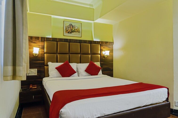Hotel Heritage Dakshin Suite room 2