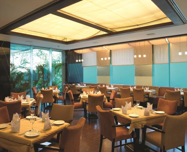 Food & Dining