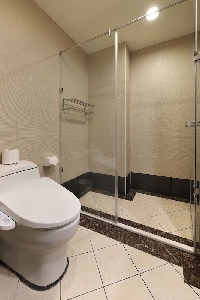 Shante Hotel Chitou Nantou Quadruple Room 4