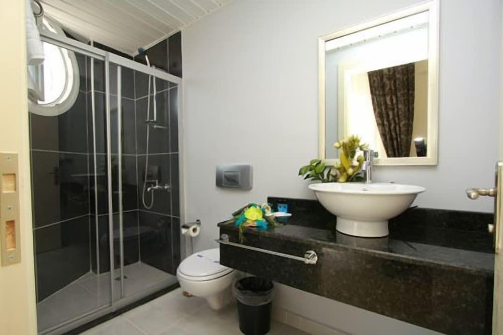 undefined Nevada Hotel Spa 9