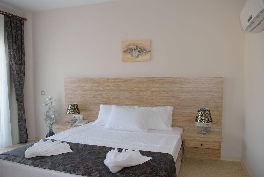 undefined Nevada Hotel Spa 8