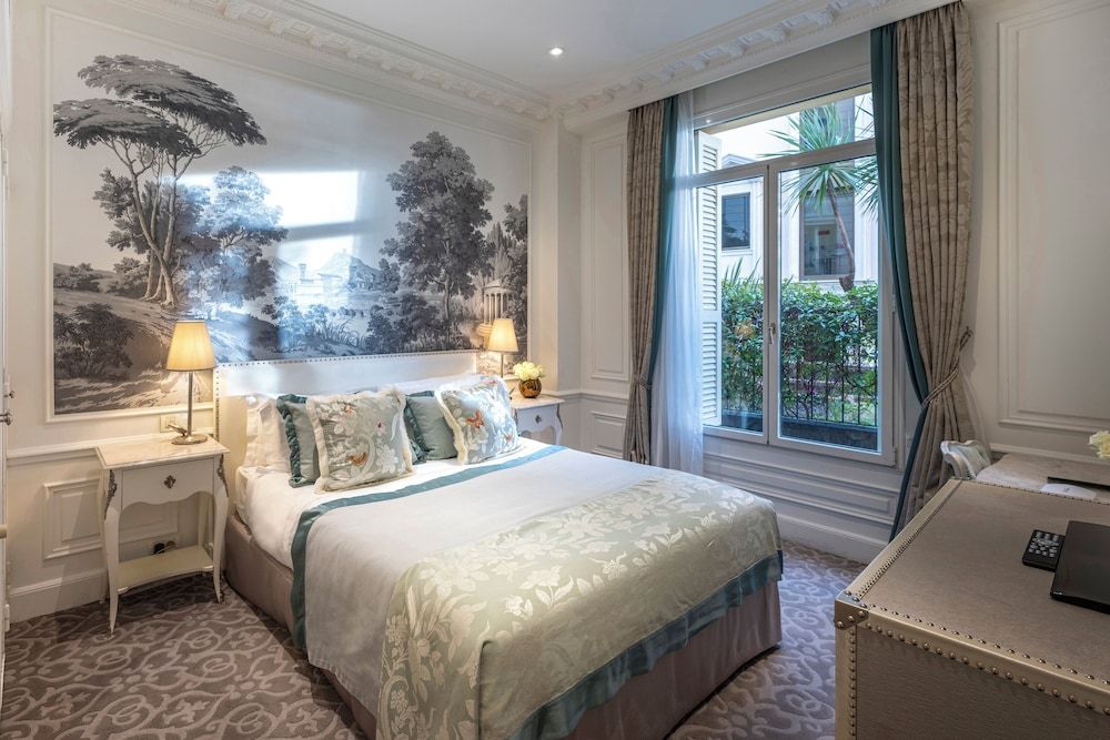 Hôtel Hermitage Monte-Carlo Superior Queen room, city or courtyard view