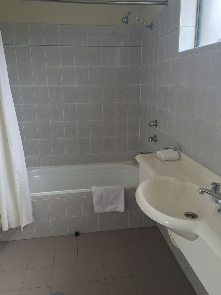 Abcot Inn Executive Room with Spa 4