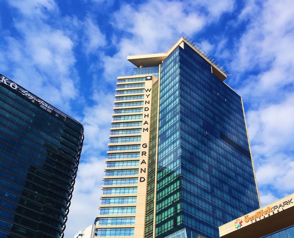 undefined Wyndham Grand Levent Istanbul Hotel & Conference Center 2