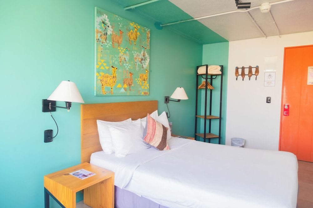 NAIA Miraflores Cozy Private Room with Shared Bathroom 3