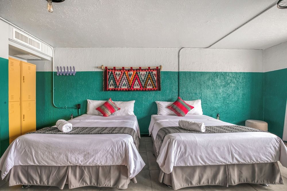 undefined NAIA Miraflores 9