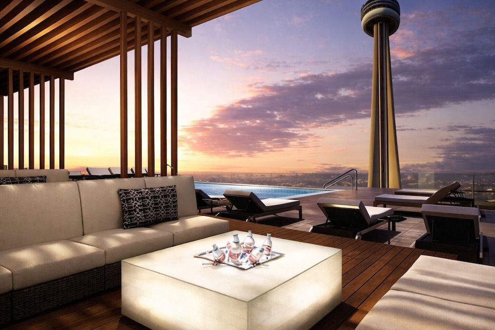 undefined CN Tower Lofts