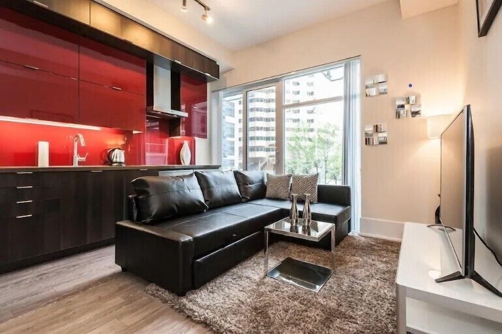 Life Suites Loft - CN Tower Executive Condo, 1 Bedroom, Non Smoking, Balcony 10