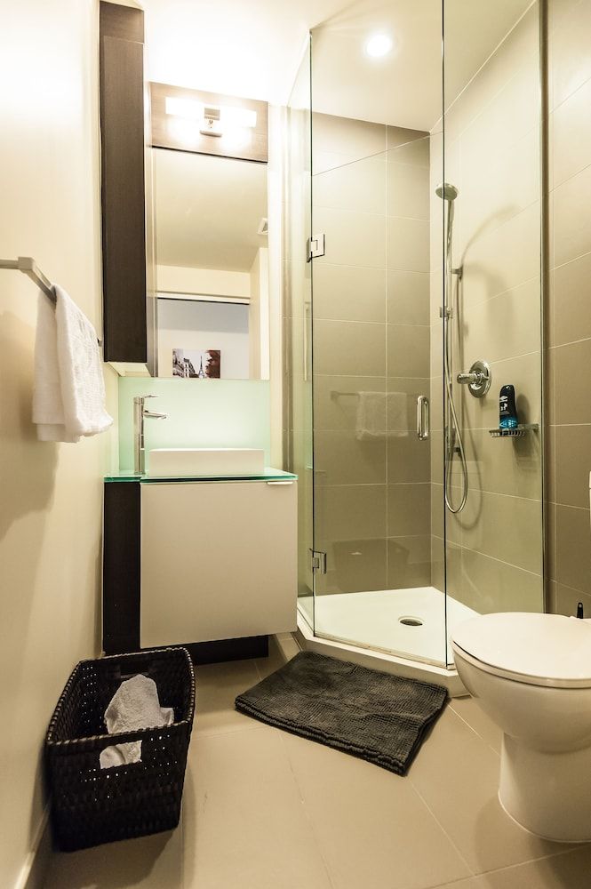 Life Suites Loft - CN Tower Executive Condo, 1 Bedroom, Non Smoking, Balcony 6