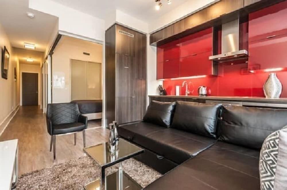 Life Suites Loft - CN Tower Executive Condo, 1 Bedroom, Non Smoking, Balcony 9