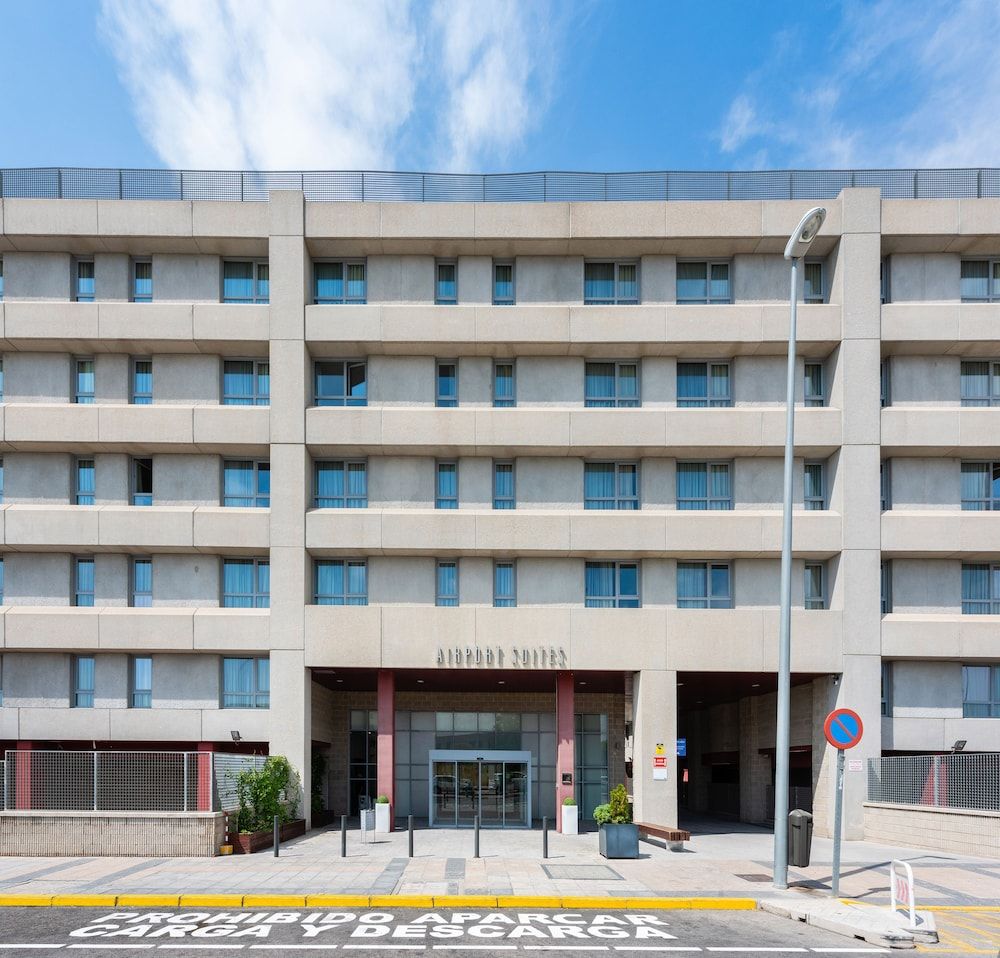 undefined Madrid Airport Suites, Affiliated by Meliá 4