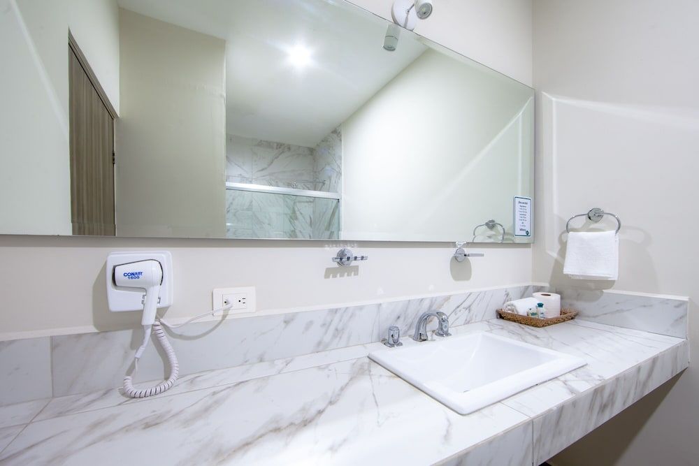 InHouse Hotel Culiacán Family Studio Suite 11