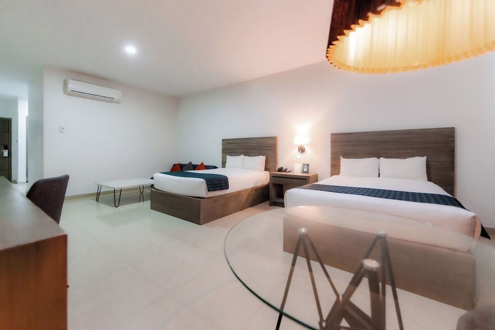 InHouse Hotel Culiacán Family Studio Suite 6