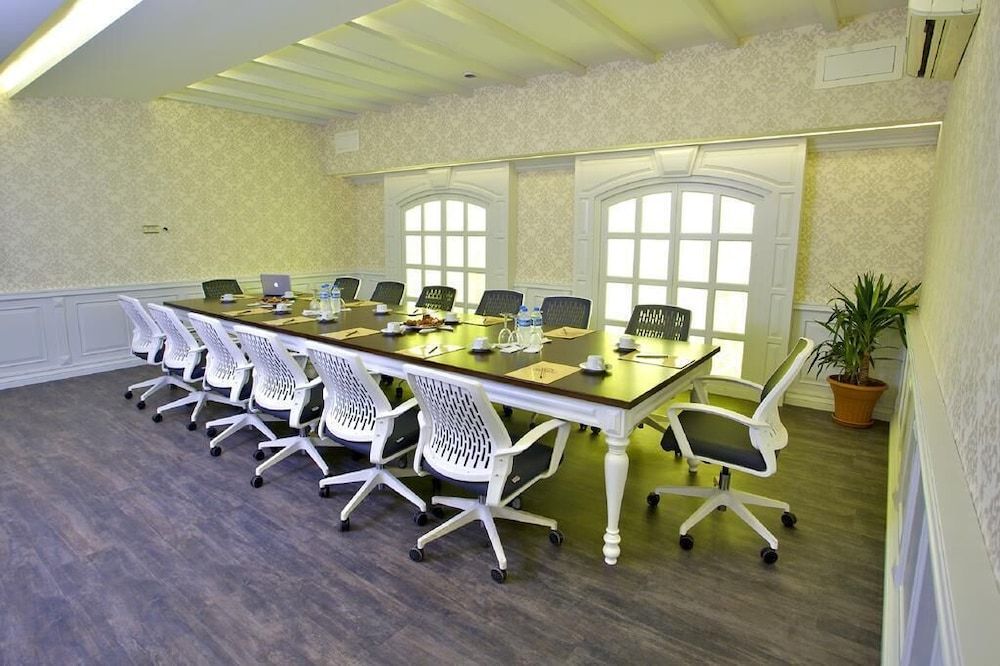 undefined Hotel Monaco 8