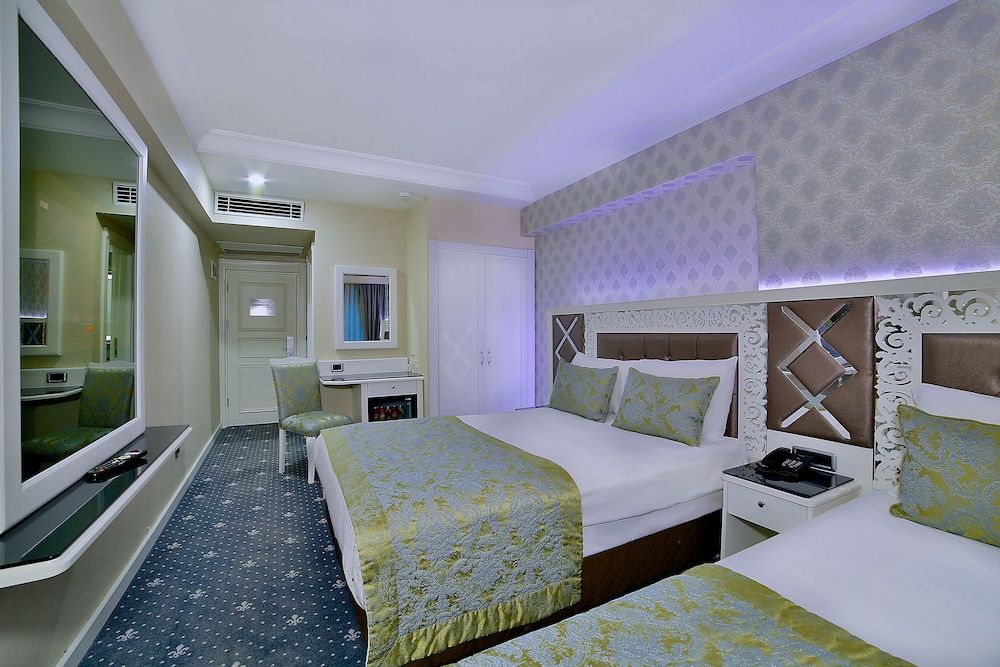 Hotel Monaco Double or Twin Room 3