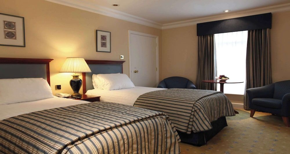 Best Western Plus Birmingham NEC Meriden Manor Hotel Superior Room, 2 Twin Beds, Non Smoking 2