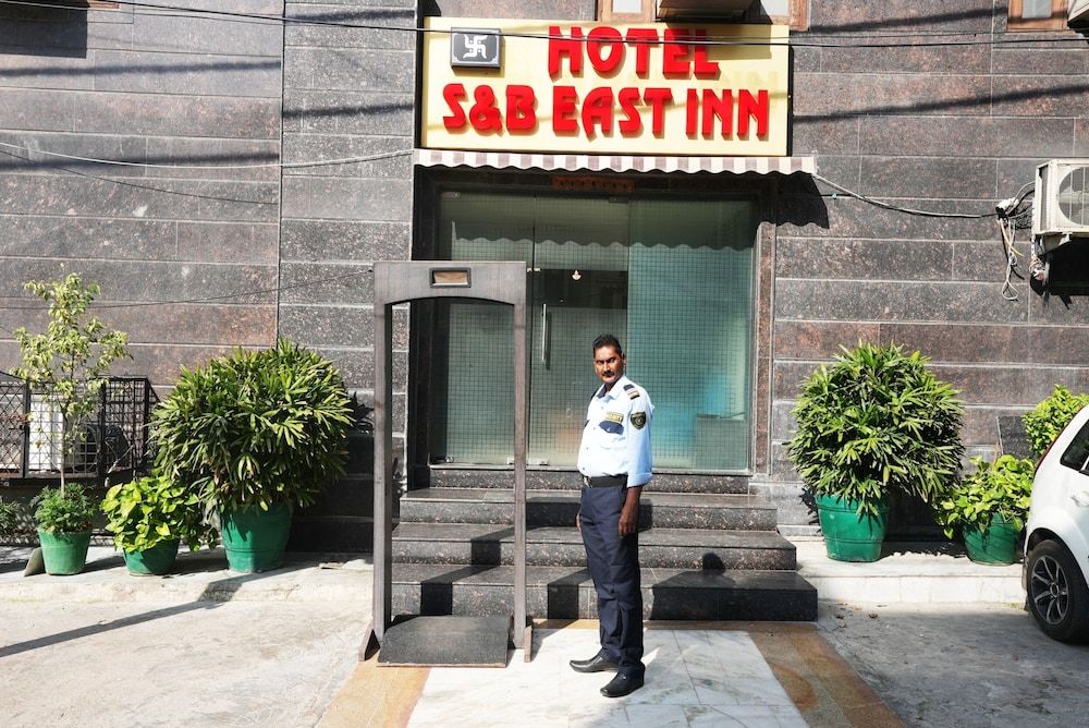 undefined Hotel S & B East Inn 10