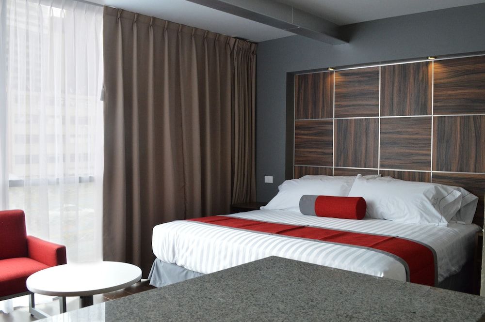 undefined Hotel Block Suites 2