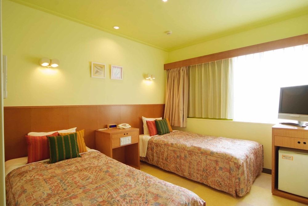 Economy Room
