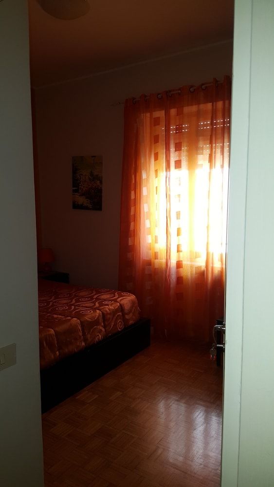 Domina Romae B&B Deluxe Double Room Single Use 6