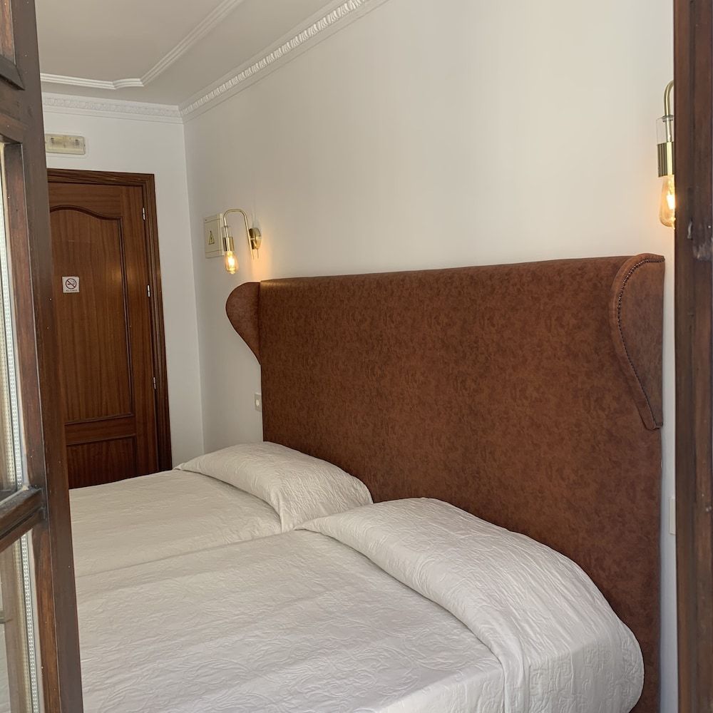 Hotel Don Miguel Standard Double Room, Balcony (Plaza de España )