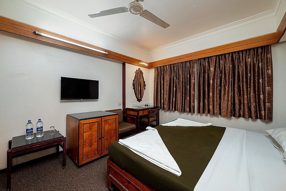 Balwas International Standard Double Room, Smoking 2