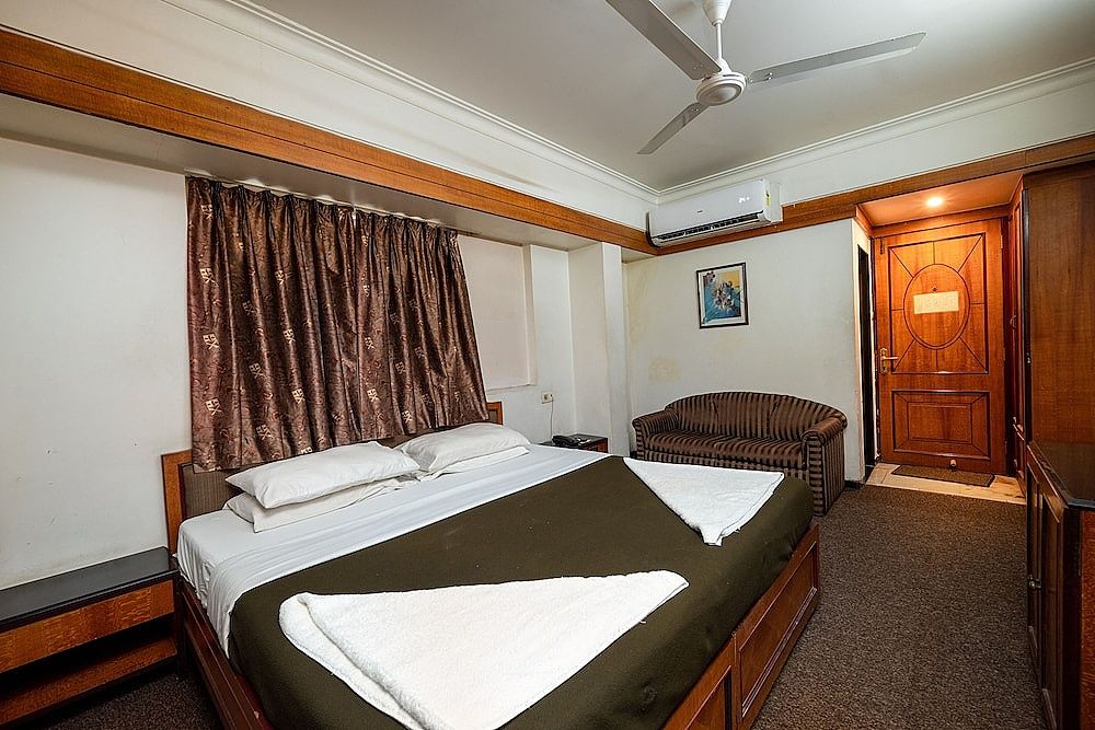 Balwas International Standard Double Room, Smoking 3