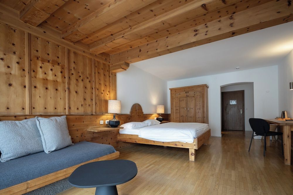 Q Hotel Maria Theresia Double Room (Hahnenkamm) 4